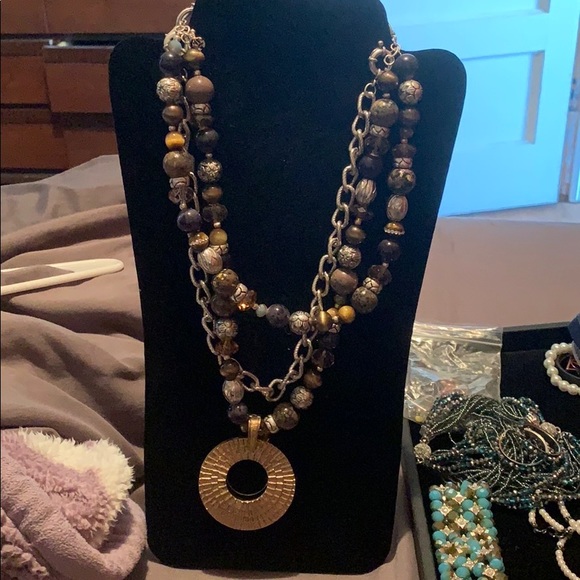 Necklace & bracelet - Picture 3 of 5